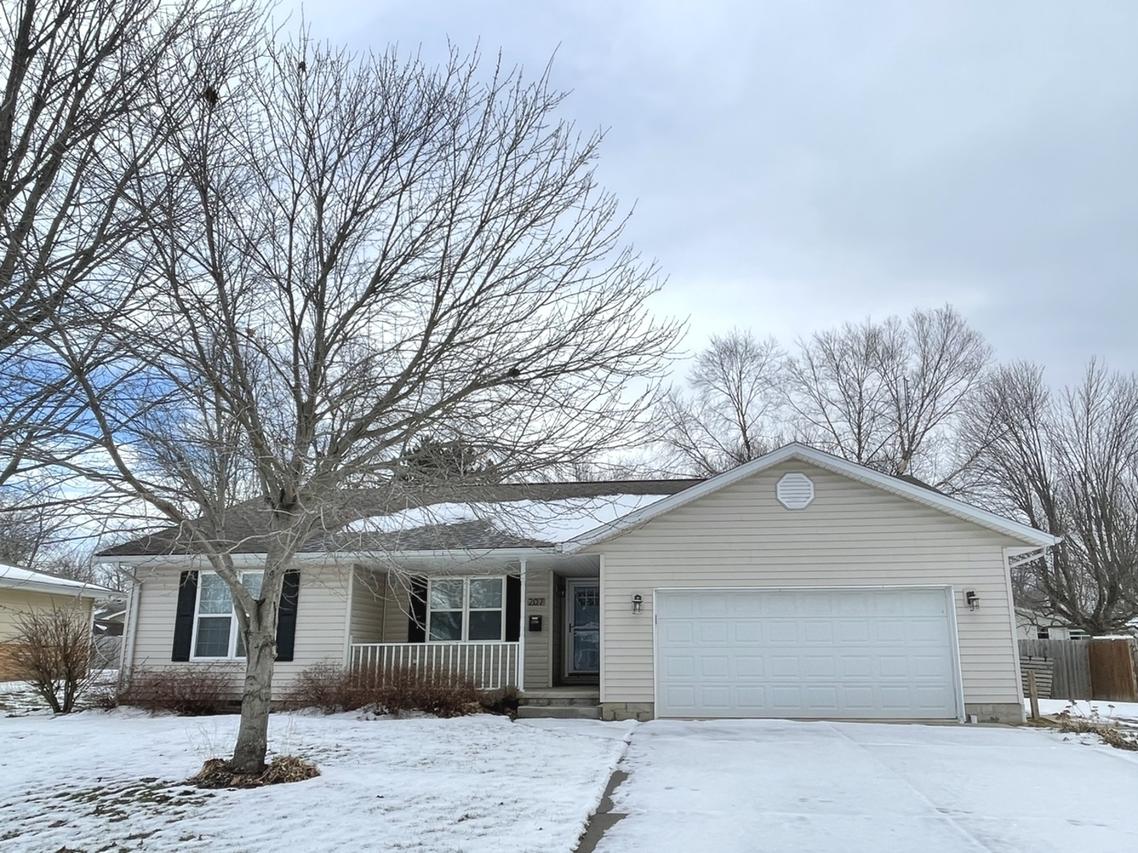 207 N 3rd St., Wyoming, IL 61491