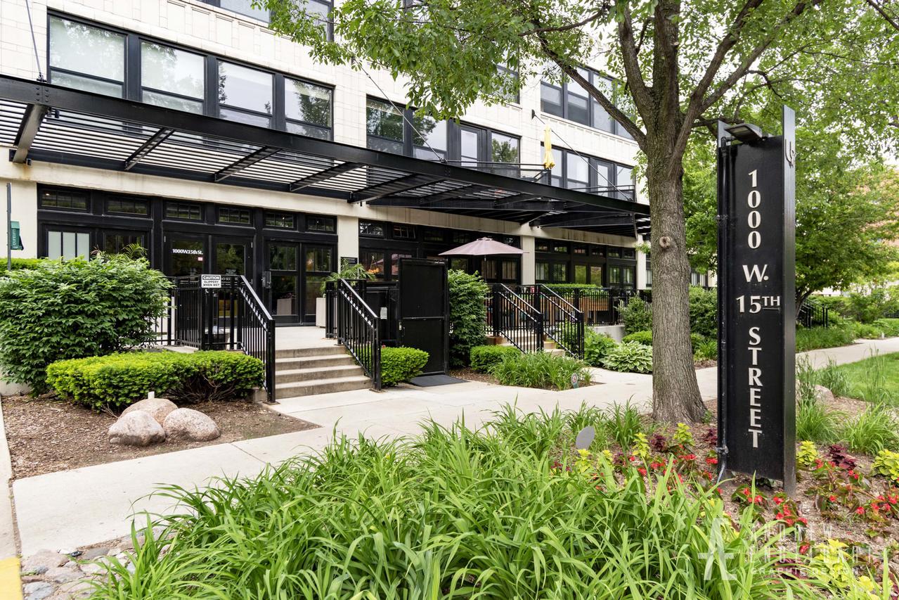1000 W 15th St. #142, Chicago, IL 60608