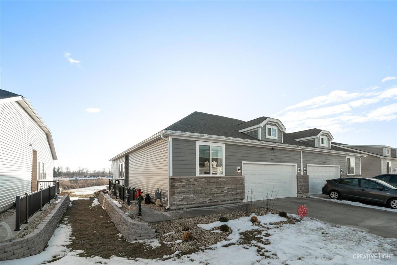 3983 Shoeger Dr., Yorkville, IL 60560