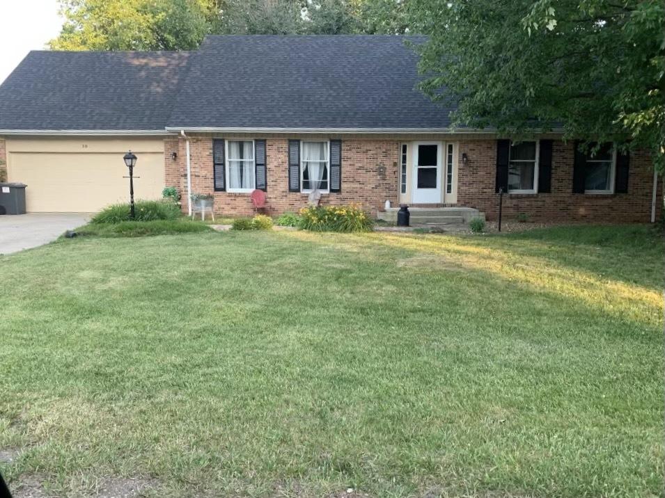 10 Dunlap Woods, Sidney, IL 61877