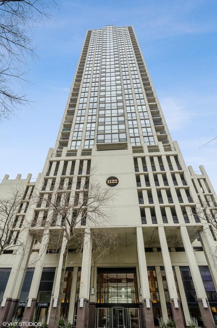 1122 N Clark St. #2006, Chicago, IL 60610