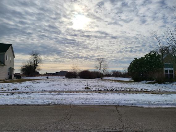1190 Oak Shore Ln., Antioch, IL 60002
