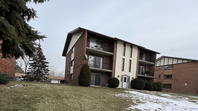 15441 S Treetop Dr. #2A, Orland Park, IL 60462