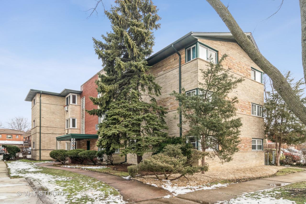 1539 Franklin Ave. #1, River Forest, IL 60305