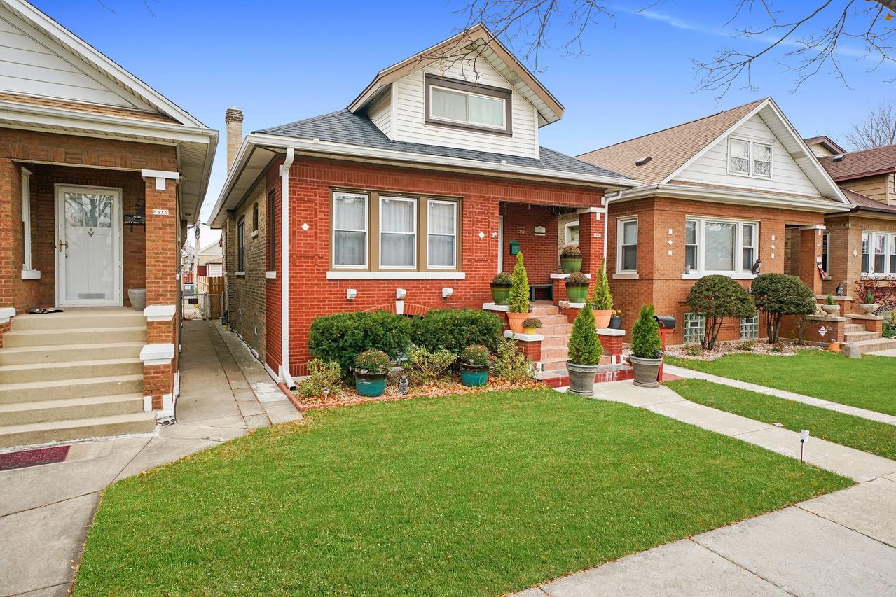 5510 W School St., Chicago, IL 60641