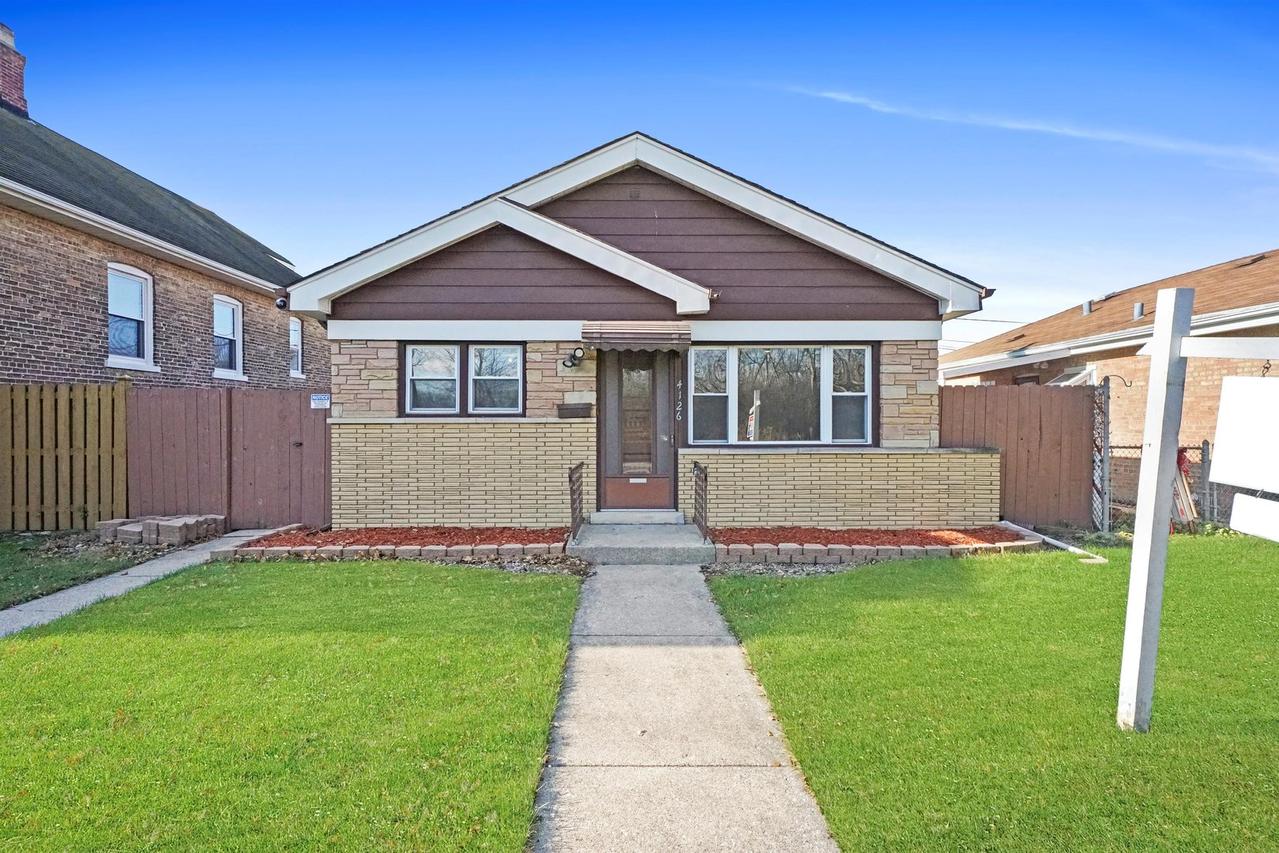 4126 Fishermans Ter., Lyons, IL 60534