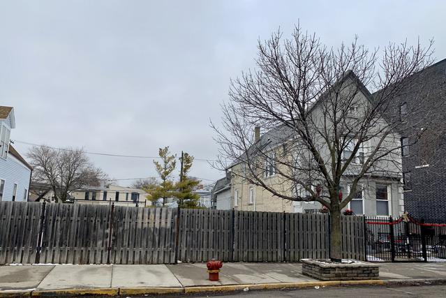 2604 W Armitage Ave., Chicago, IL 60647