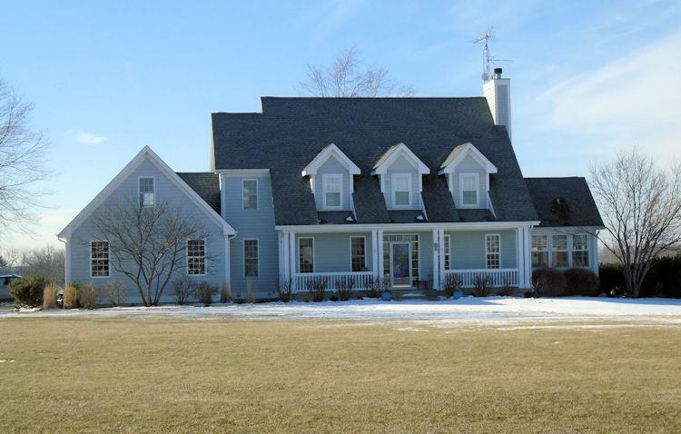 1853 Quail Hollow Rd., Steward, IL 60553
