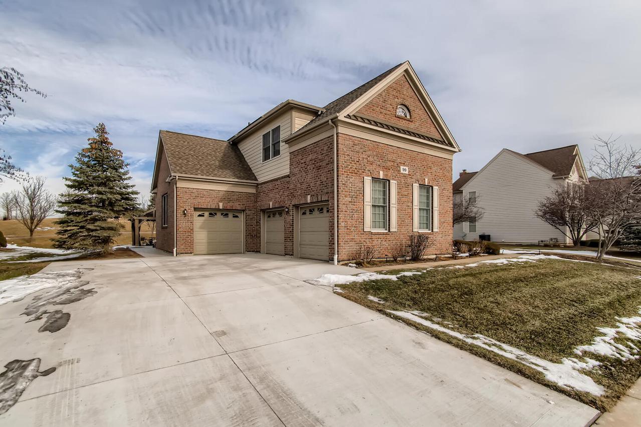 99 Open Pkwy., Hawthorn Woods, IL 60047