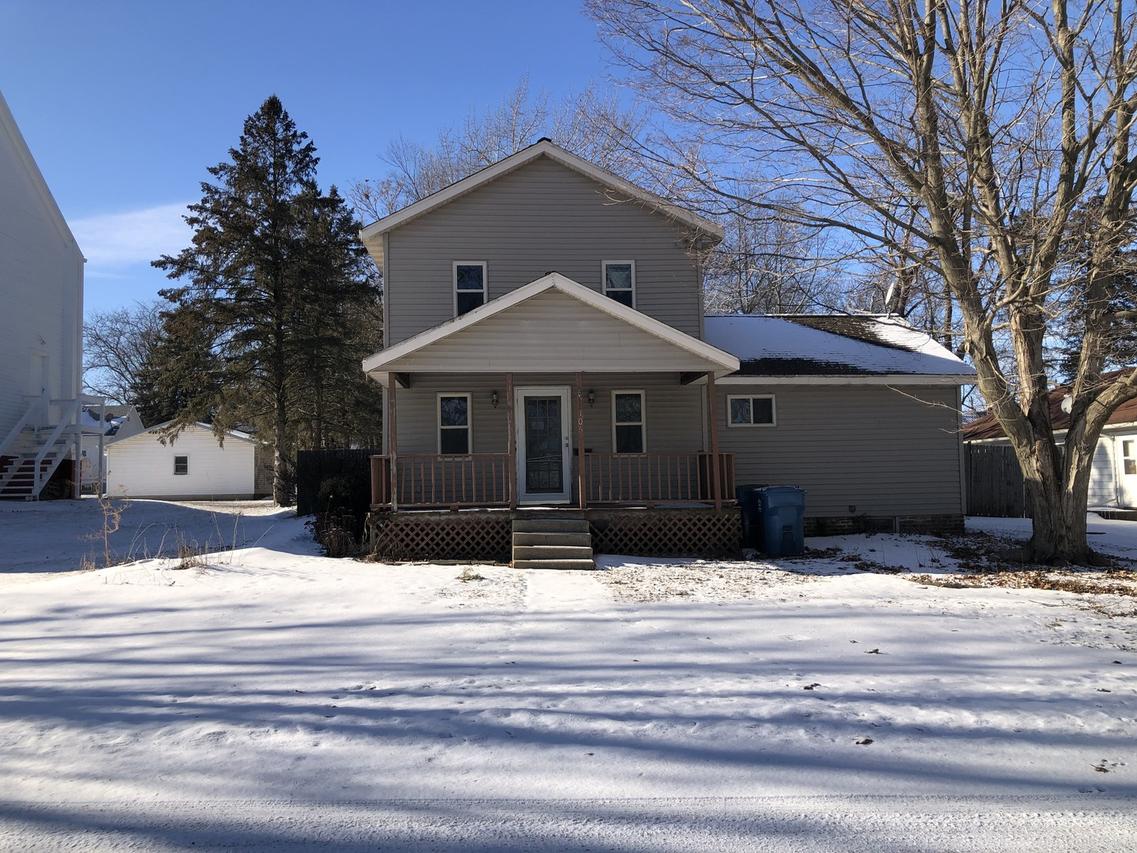 106 Broad St., Lamoille, IL 61330