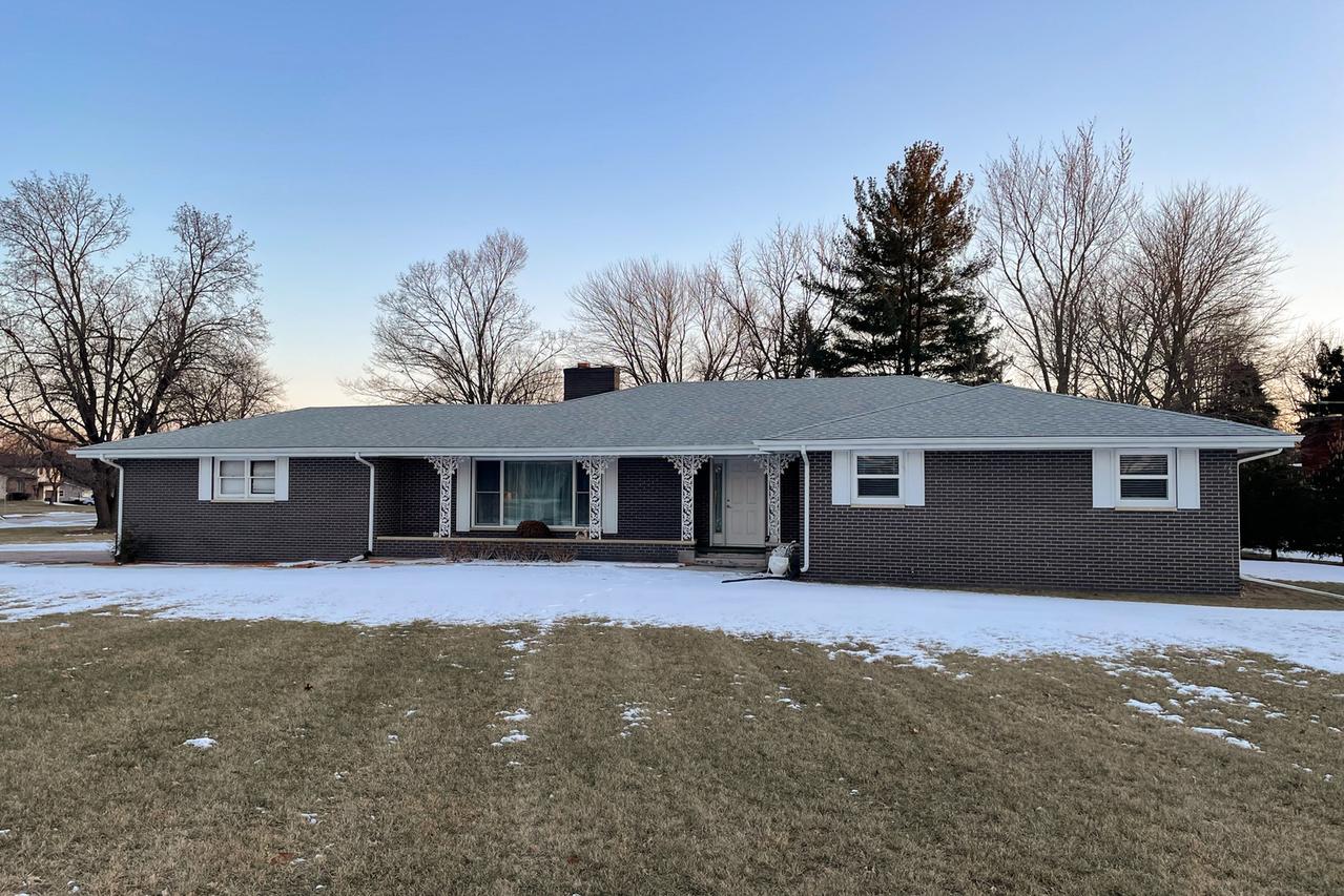 300 Whittemore Dr., South Beloit, IL 61080