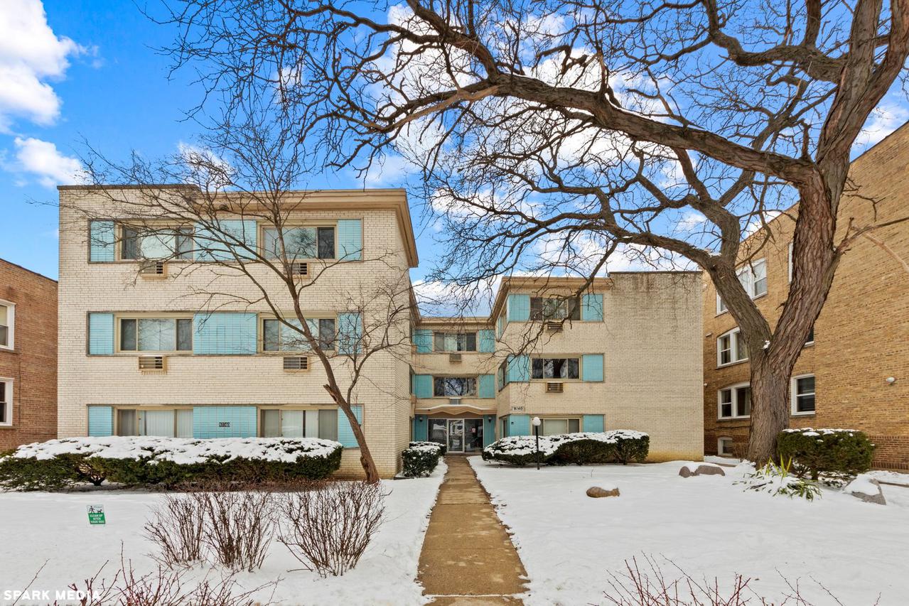 8140 Knox Ave. #2N, Skokie, IL 60076