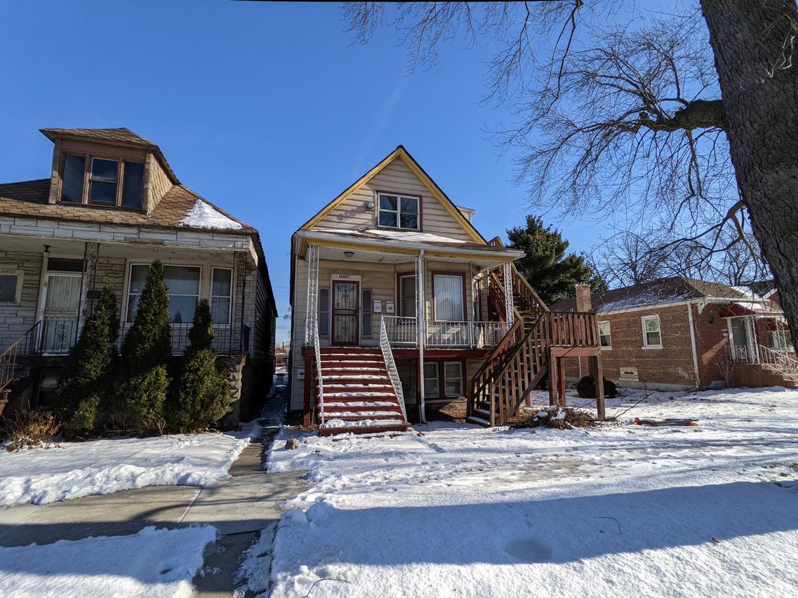 10435 S Calhoun Ave., Chicago, IL 60617