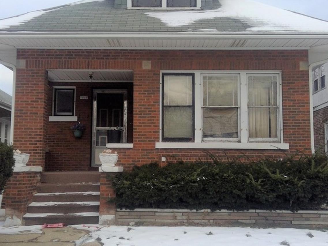 [Address Hidden by Seller], Chicago, IL 60617