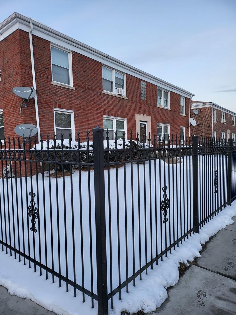 2178 W Touhy Ave., Chicago, IL 60645