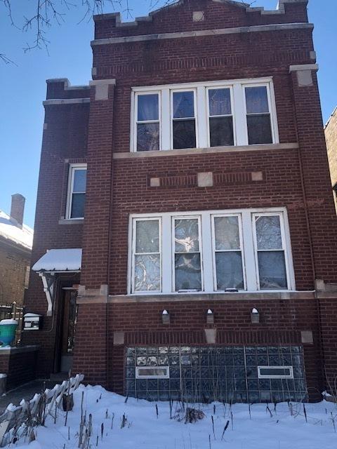 5013 W George St., Chicago, IL 60641