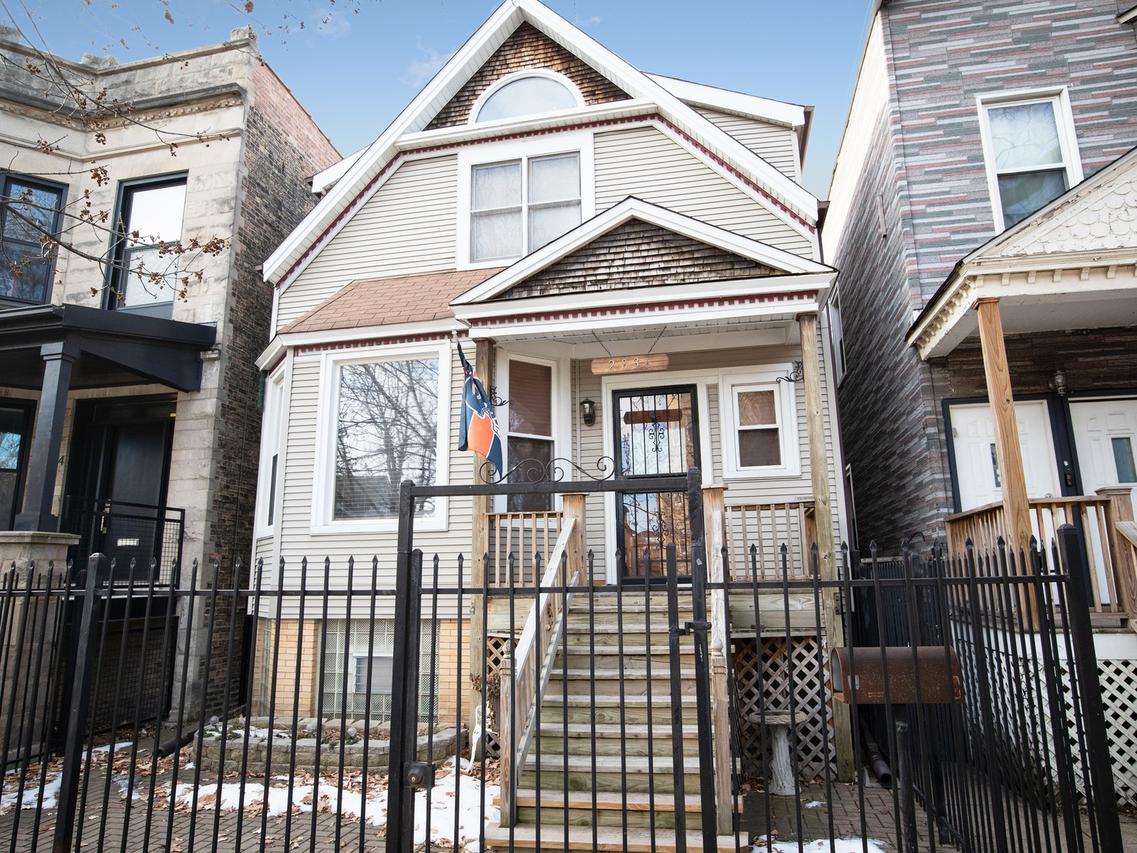 2836 N Sawyer Ave., Chicago, IL 60618