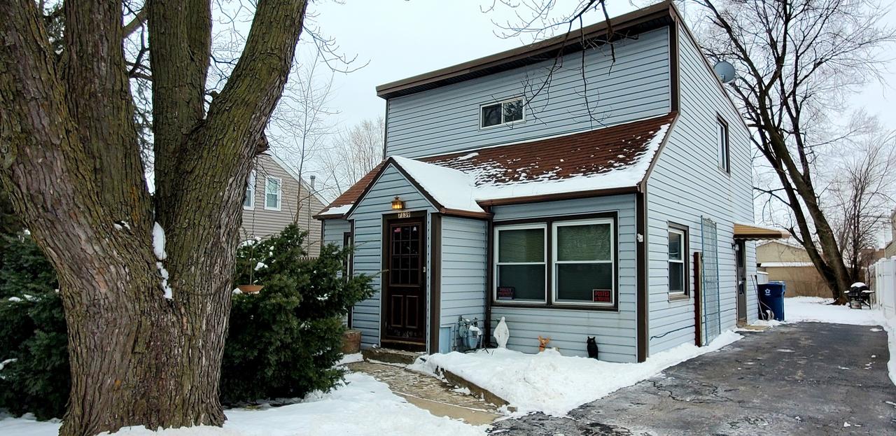 7139 W 74th St., Nottingham Park, IL 60638