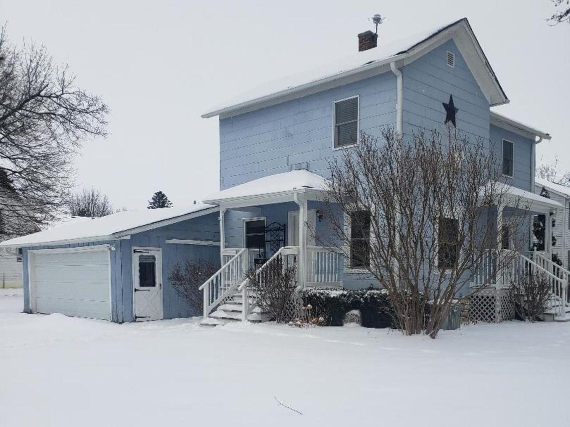 240 W Grant St., Waterman, IL 60556