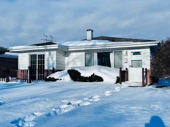 1322 Arthur St., Calumet City, IL 60409