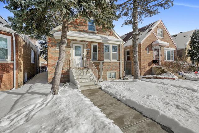 7219 S Whipple St., Chicago, IL 60629