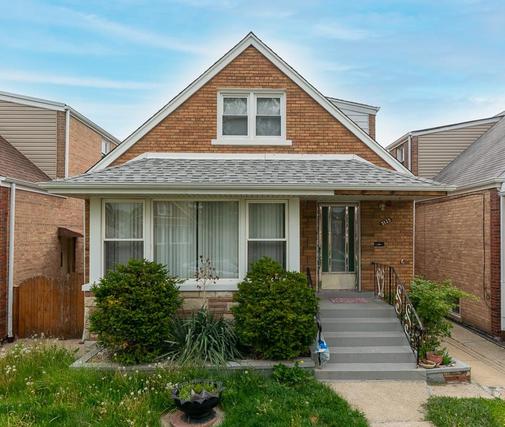 5125 S Laporte Ave., Chicago, IL 60638