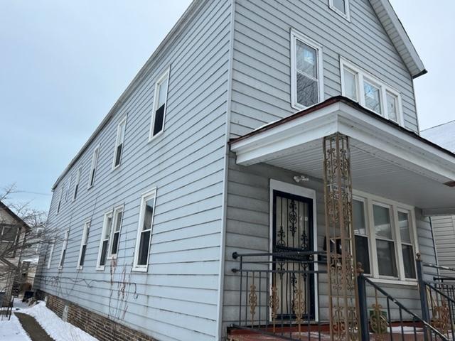 8353 S Brandon Ave., Chicago, IL 60617