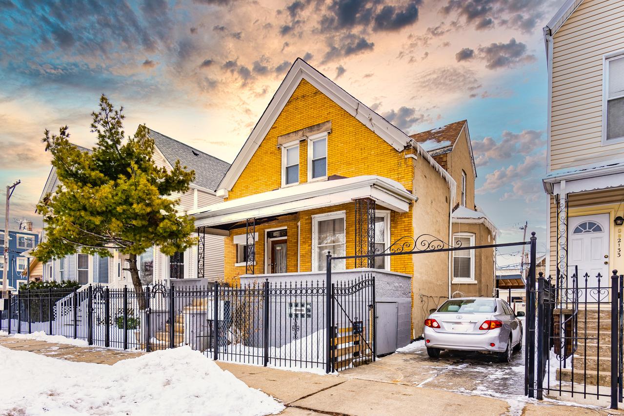 2135 N Kedvale Ave., Chicago, IL 60639