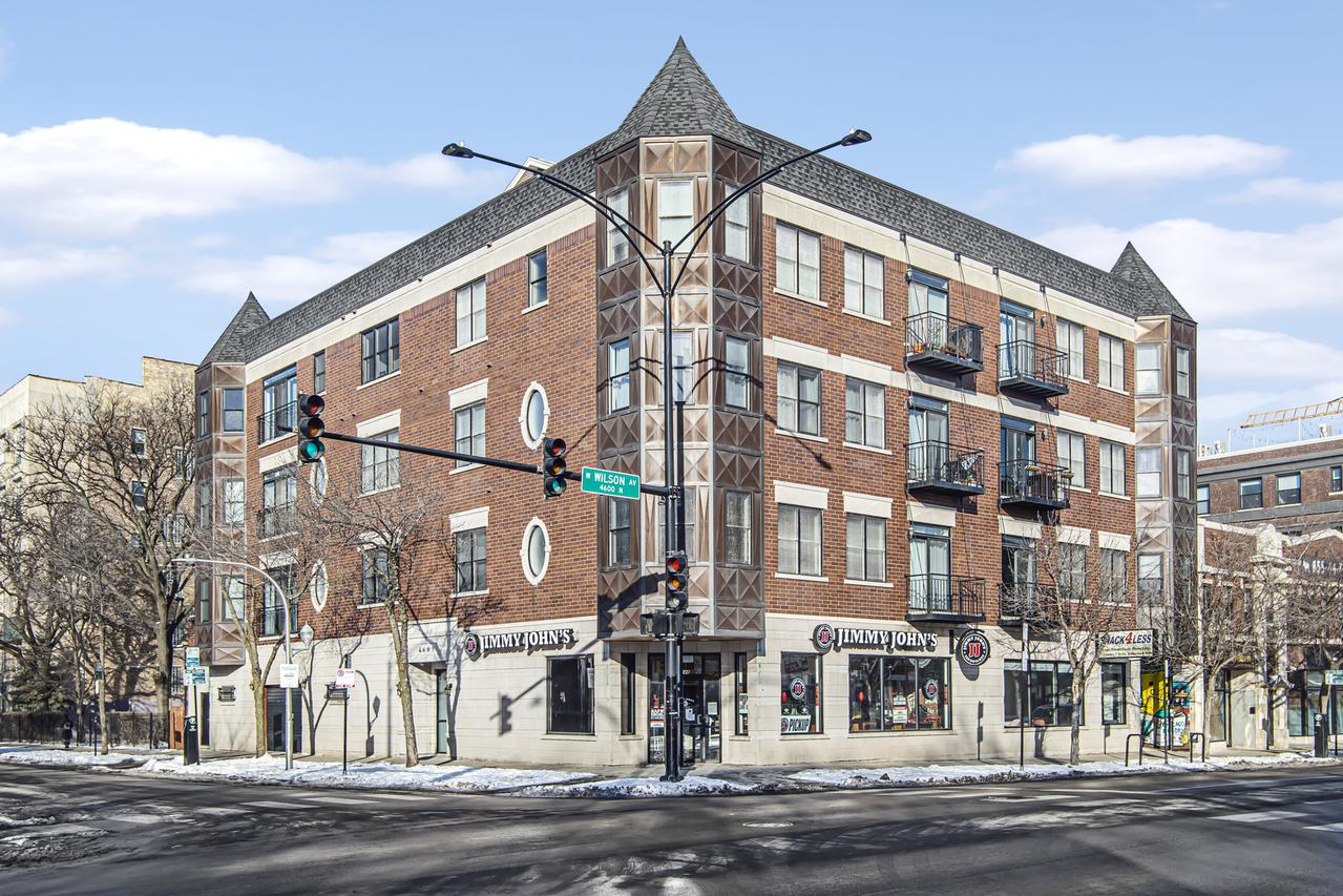 4603 N Racine Ave. #203, Chicago, IL 60640