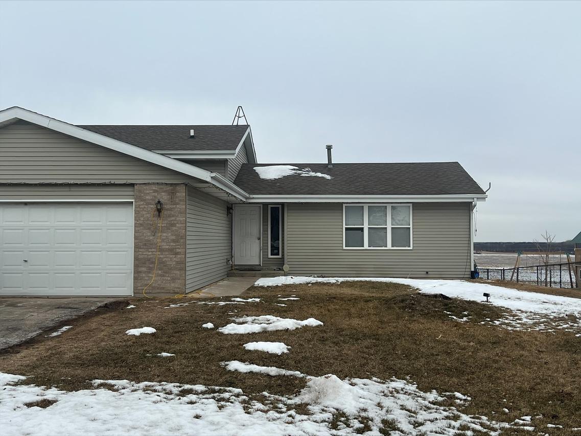 903 Goosedown Dr., Roscoe, IL 61073