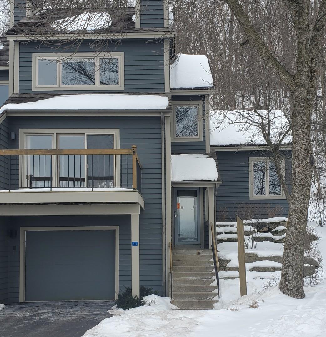 312 Territory Dr., Galena, IL 61036