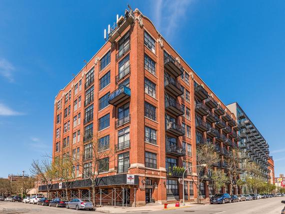 1250 W Van Buren St. #609, Chicago, IL 60607