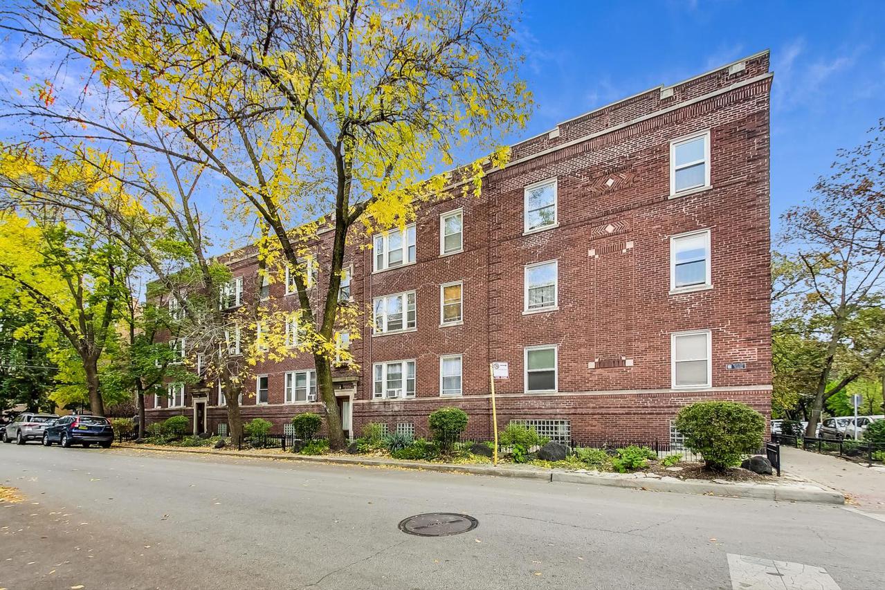 2550 N Seminary Ave. #3, Chicago, IL 60614