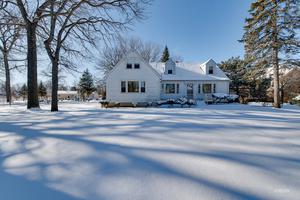 4N022 Central Ave., Bensenville, IL 60106