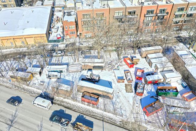 3162 W Grand Ave., Chicago, IL 60622