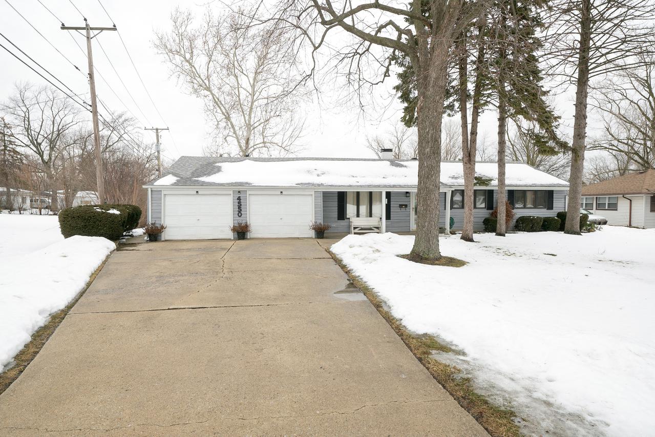 4550 179th St., Country Club Hills, IL 60478