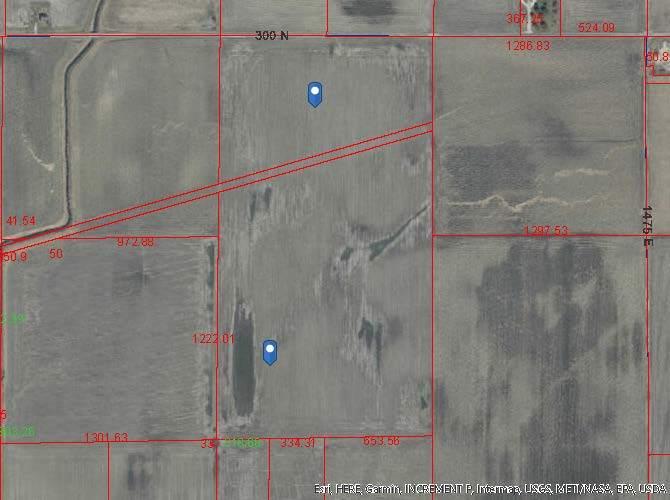 1425 E Cr 300, Arcola, IL 61910