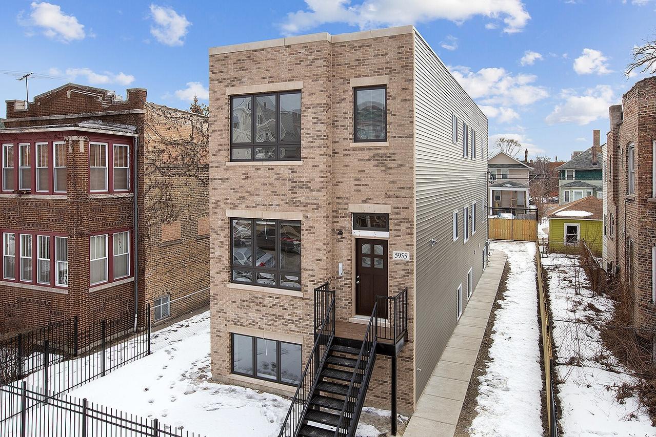 5955 W Superior St., Chicago, IL 60644