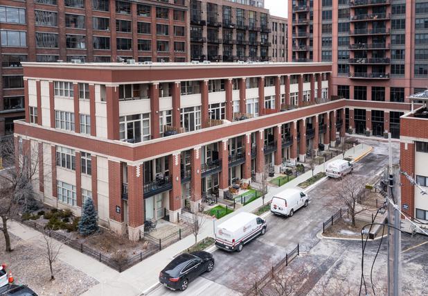 324 N Jefferson St. #305, Chicago, IL 60661