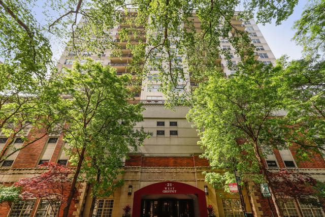 21 W Chestnut St. #1204, Chicago, IL 60610