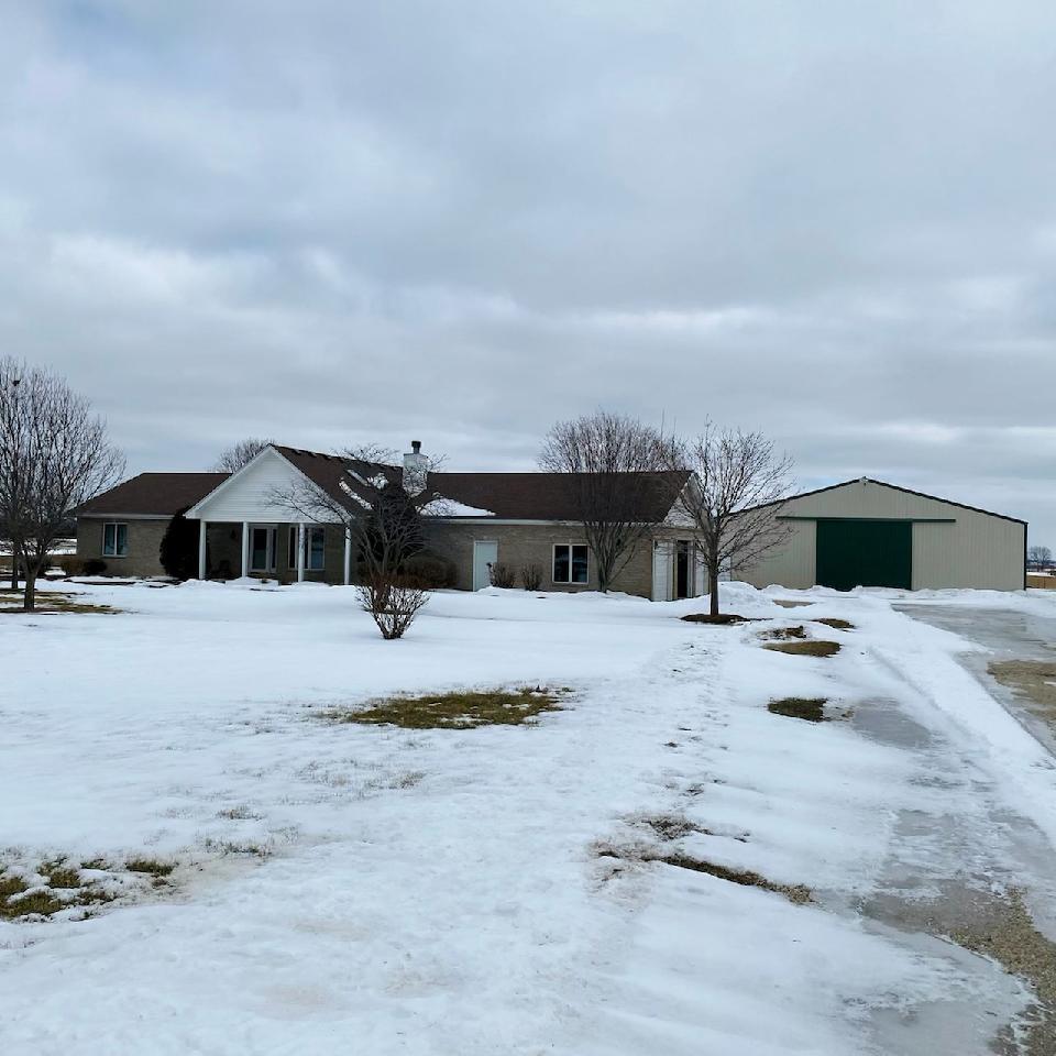 9122 Lisbon Rd., Yorkville, IL 60560