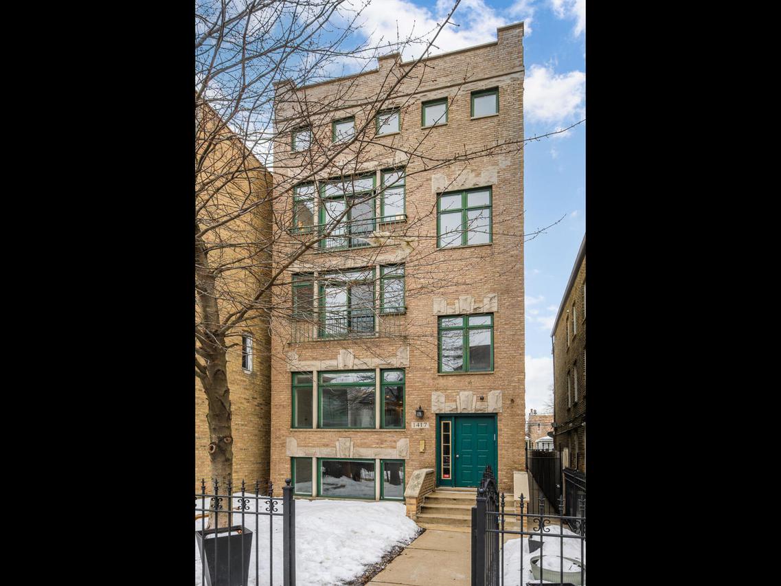 1417 W Superior St. #3, Chicago, IL 60642