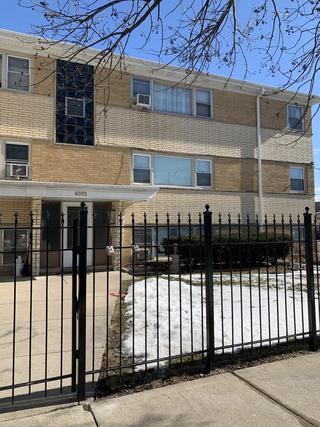 6022 W Fullerton Ave. #5-2C, Chicago, IL 60639