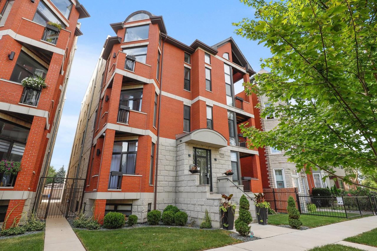 4210 S Ellis Ave. #2S, Chicago, IL 60653