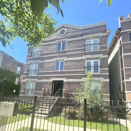 5834 S Prairie Ave. #G, Chicago, IL 60637