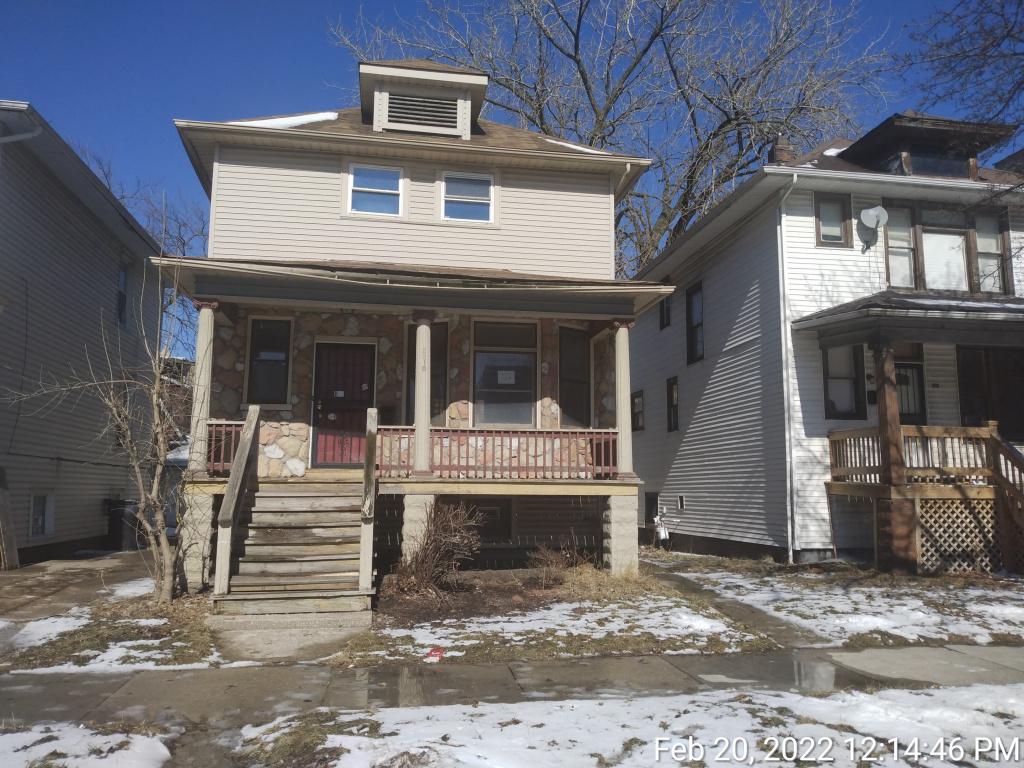 2610 E 77th St., Chicago, IL 60649