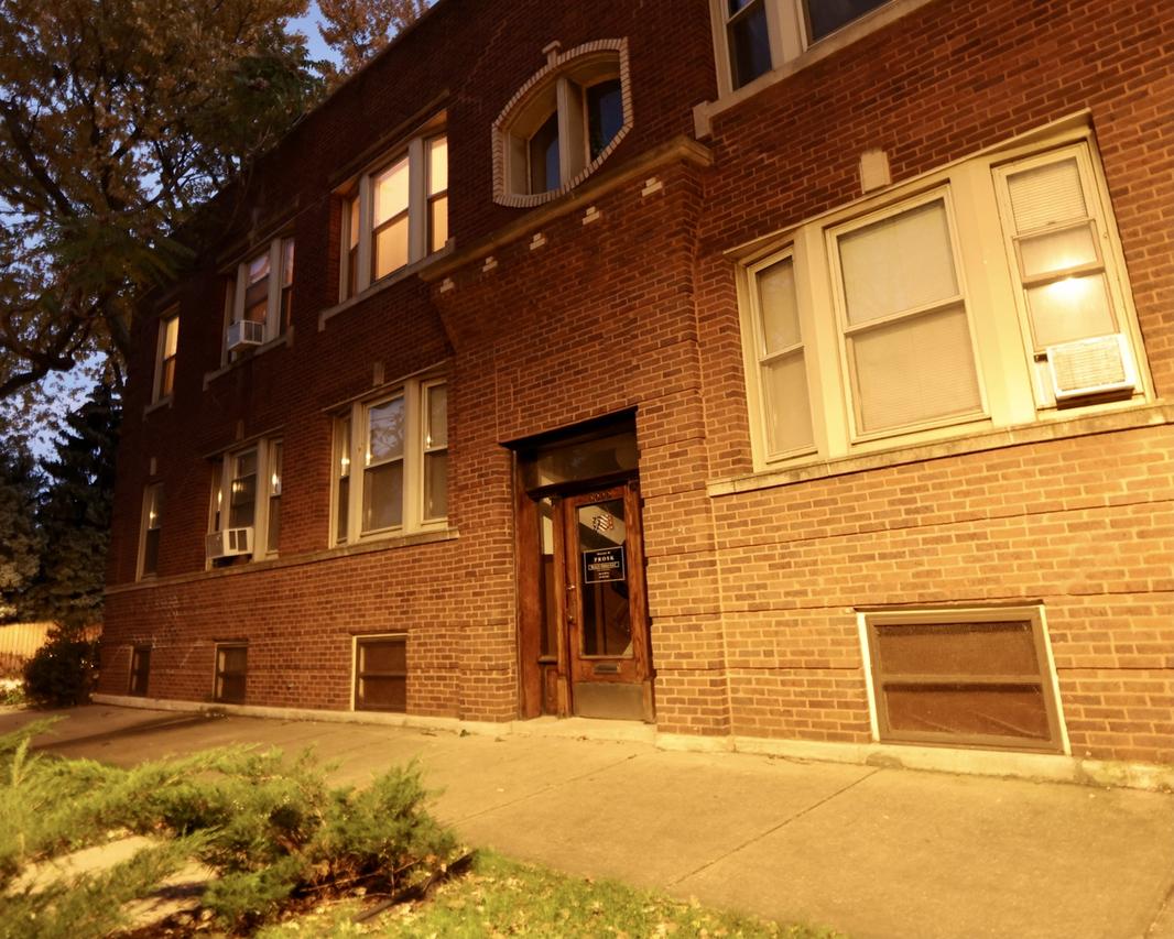 3655 E 98th St., Chicago, IL 60617