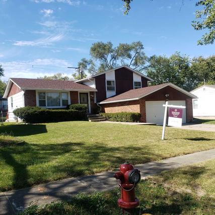 21720 Clyde Ave., Sauk Village, IL 60411