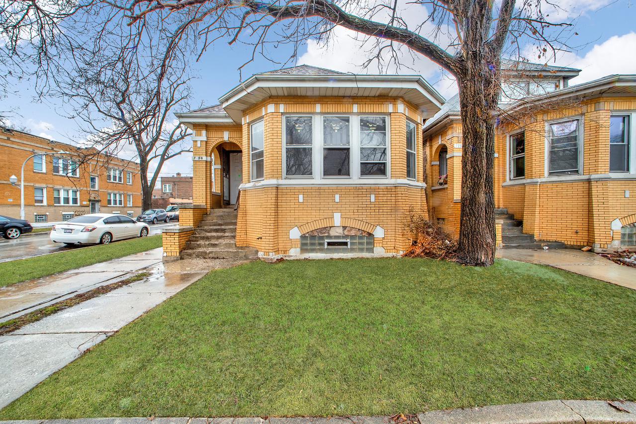 7156 S Artesian Ave., Chicago, IL 60629