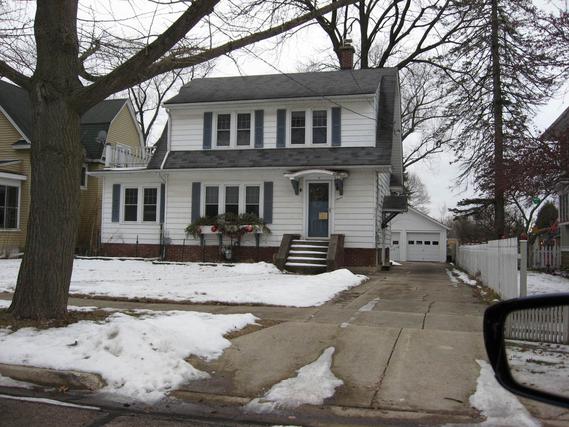7 N Mallory Ave., Batavia, IL 60510